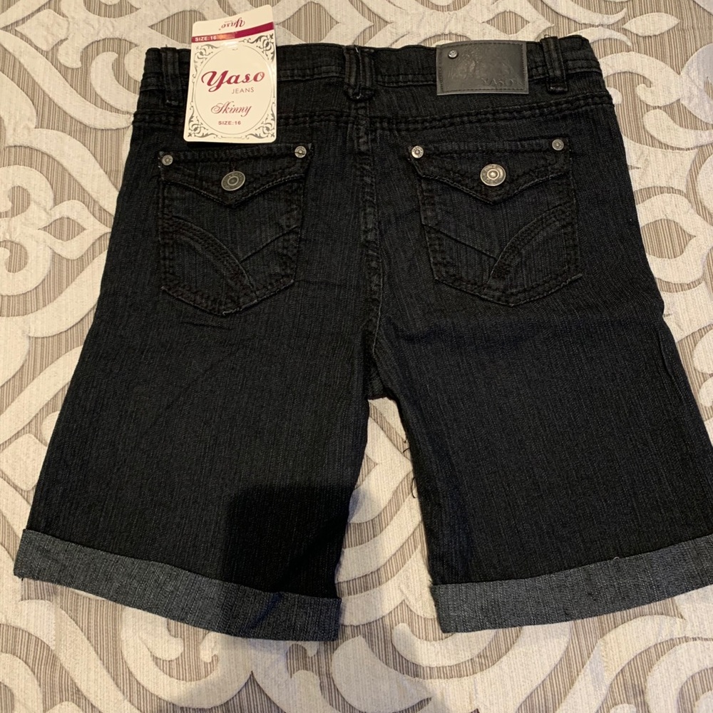 NWT - YASSO BRAND CAPRIS - Picture 2 of 7